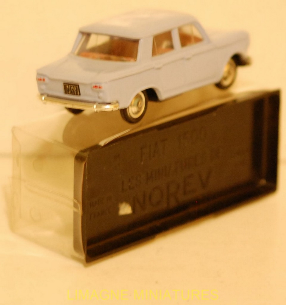 Maquette Voiture Norev Fiat 1500 à L'échelle 1/43 - Occasion, Collection